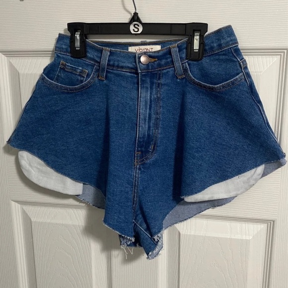 Flare Ma Away shorts - Picture 2 of 3